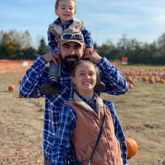 Meet your Posher, Tana - Picture 1 of 1